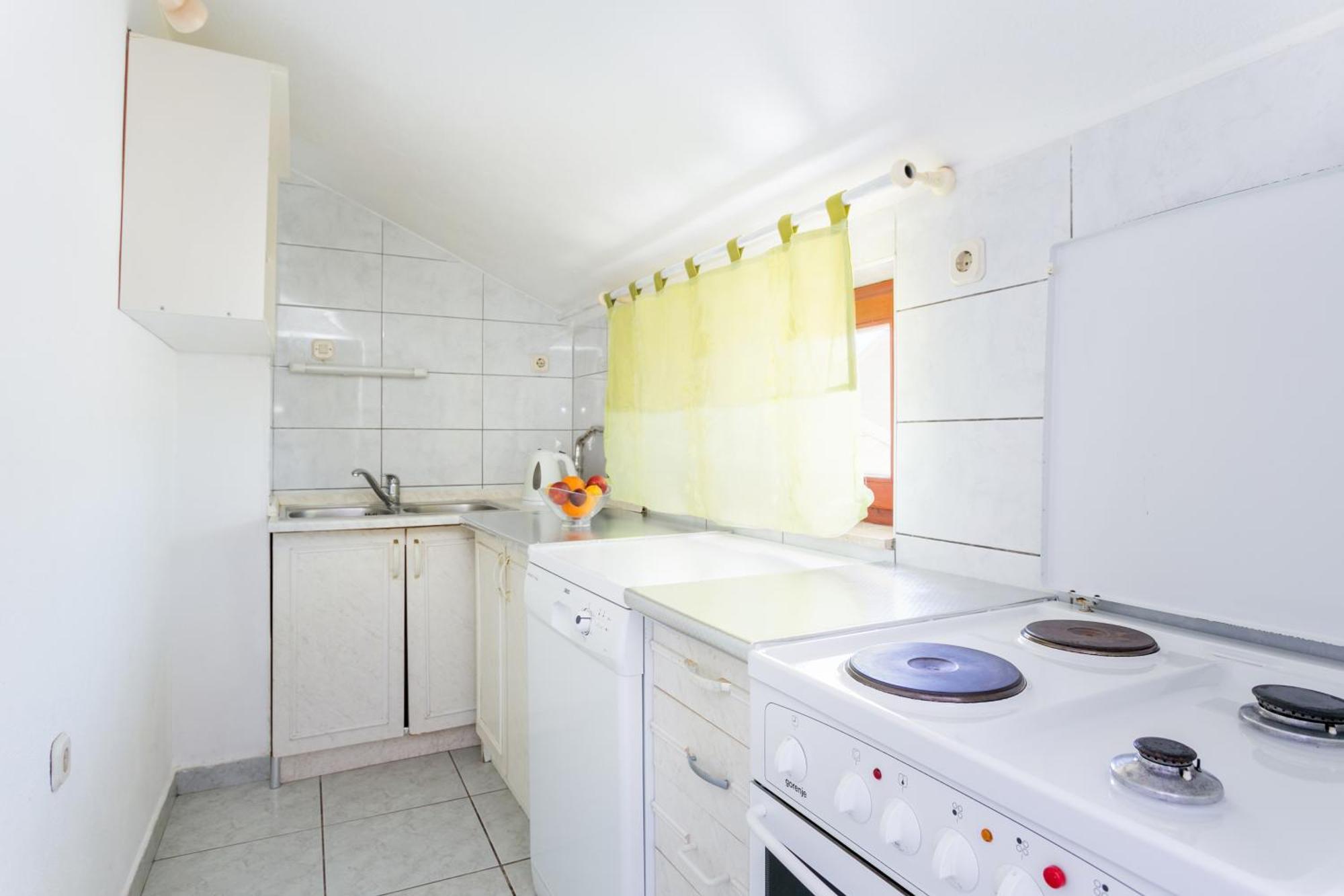 Apartments And Rooms With Parking Space Supetar, Brac - 5658 Exterior photo